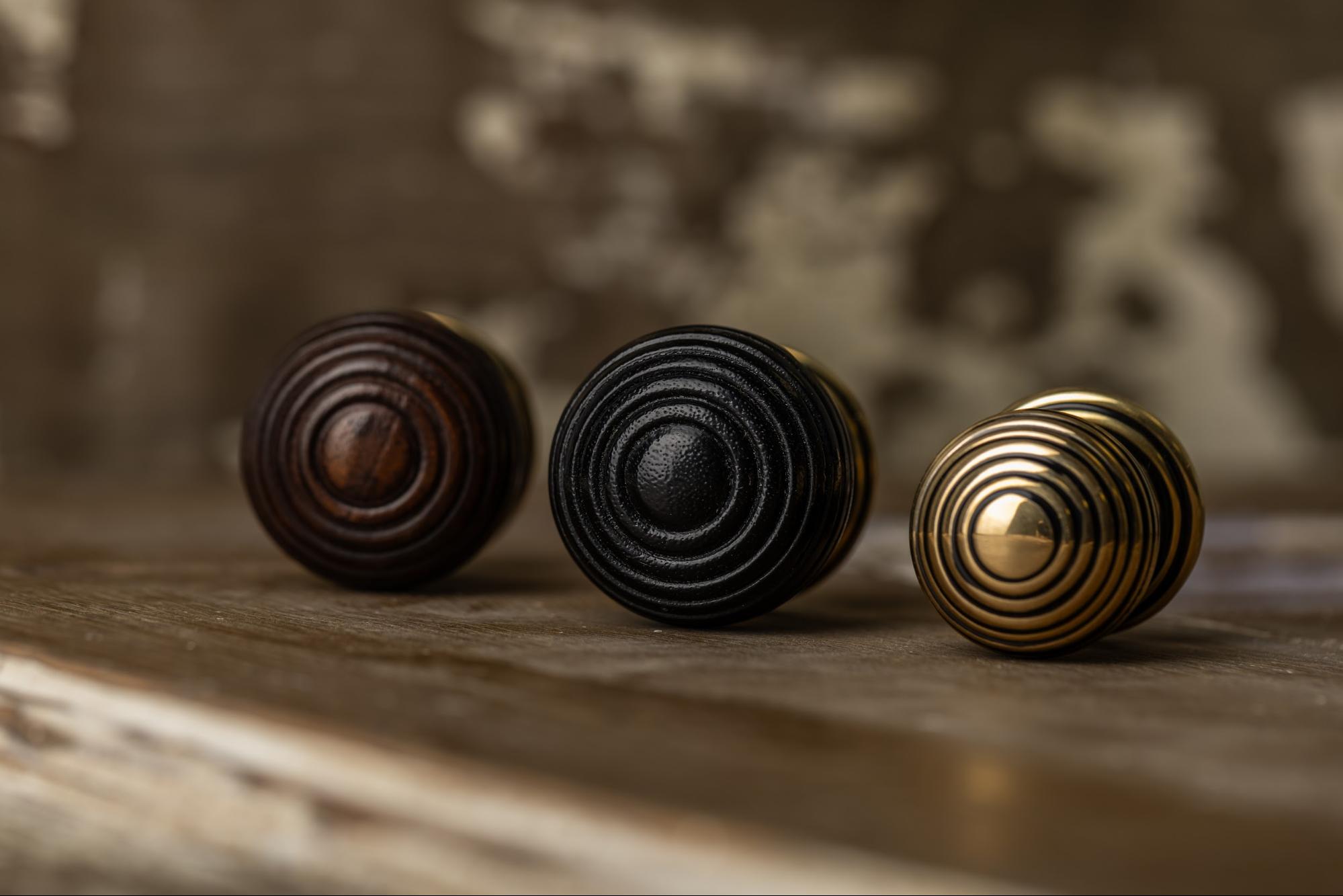 Choosing the right door knobs - materials