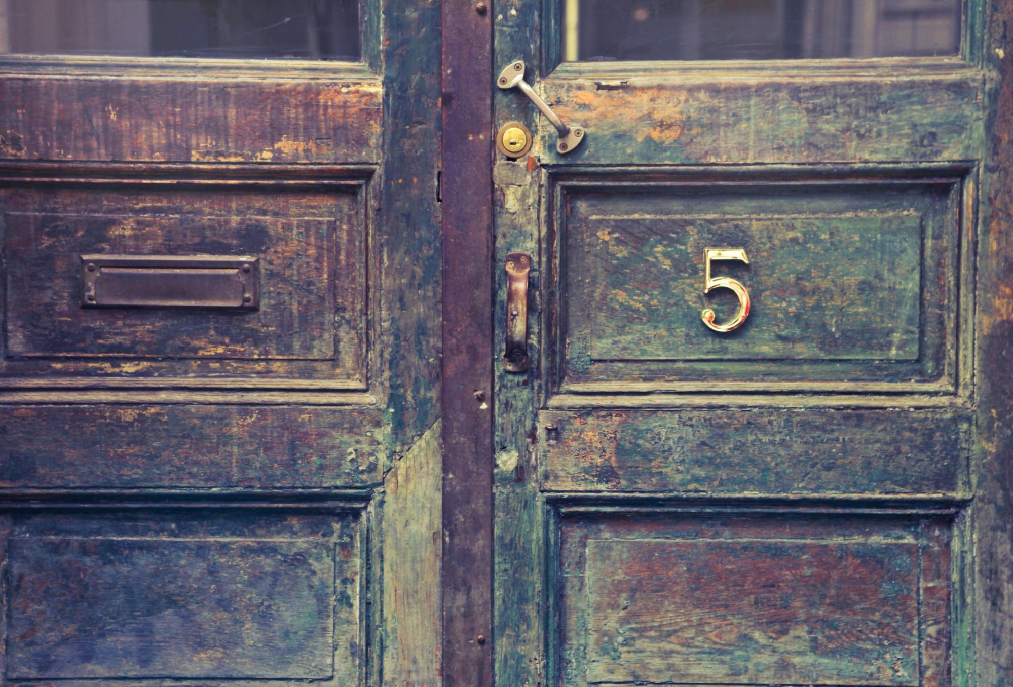 when to replace vintage door knobs